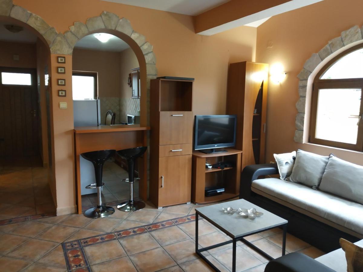 Apartment Aki コトル エクステリア 写真
