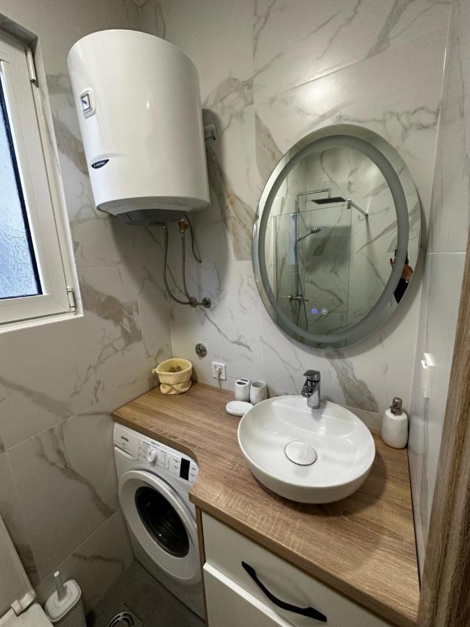 Apartment Aki コトル エクステリア 写真