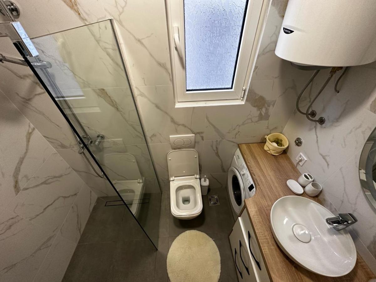Apartment Aki コトル エクステリア 写真